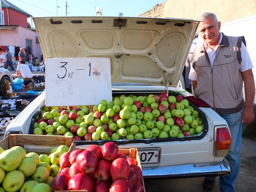 Azerbaijan Market Fruit Seller